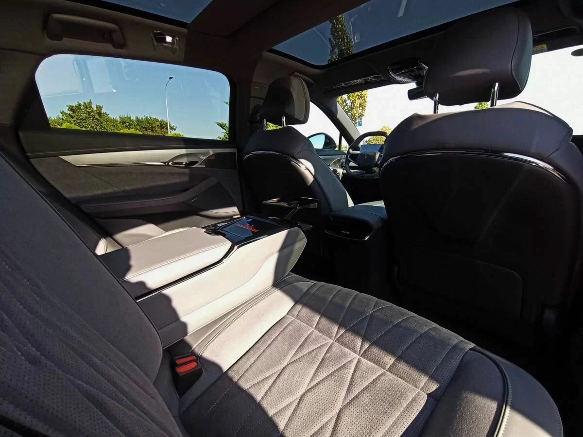 Voyah Passion аренда